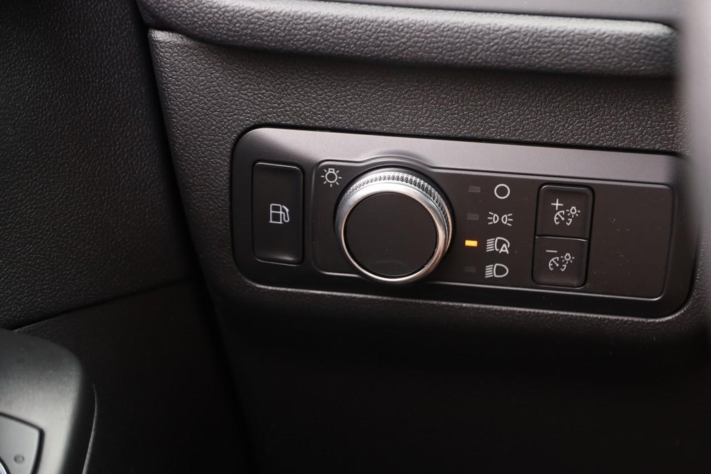 Ford Escape Vehicle Image 19