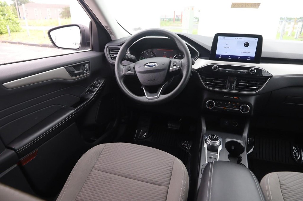 Ford Escape Vehicle Image 21