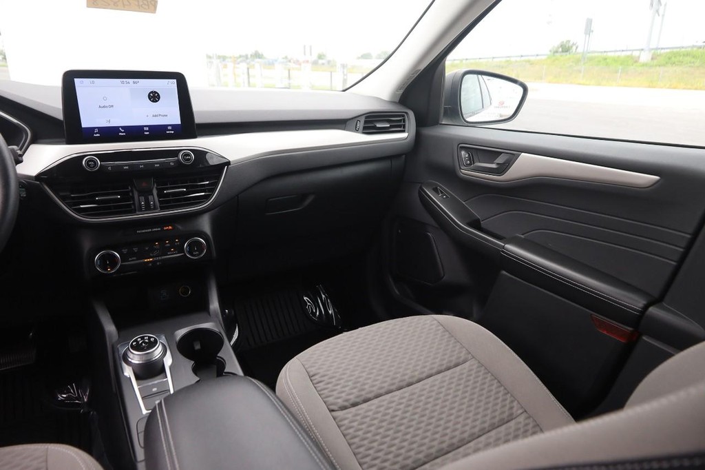 Ford Escape Vehicle Image 24