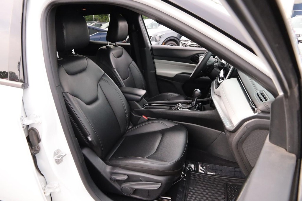 Jeep Compass Vehicle Image 27