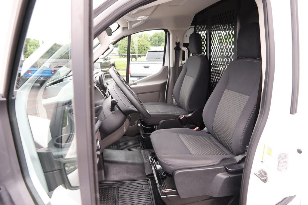 Ford Transit Cargo Van Vehicle Image 09