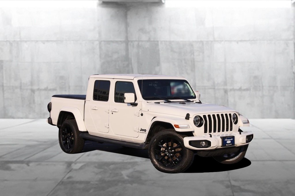 Jeep Gladiator Vehicle Full-screen Gallery Image 2