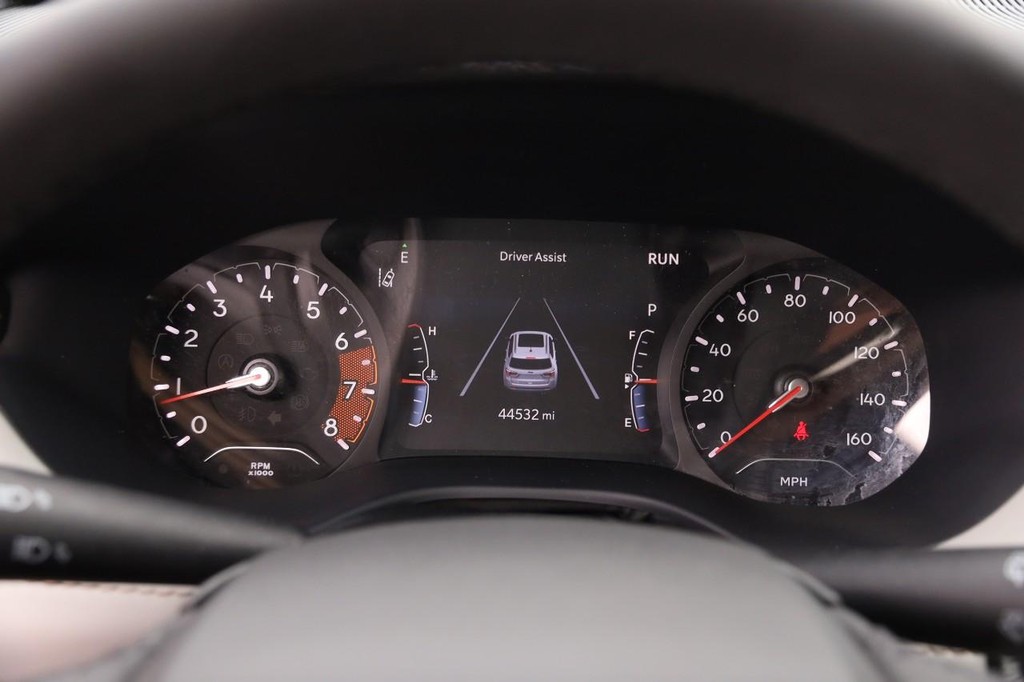 Jeep Compass Vehicle Image 13