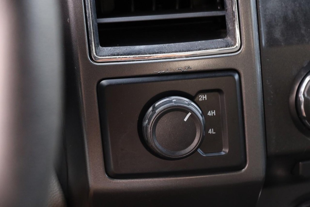 Ford F-150 Vehicle Image 17