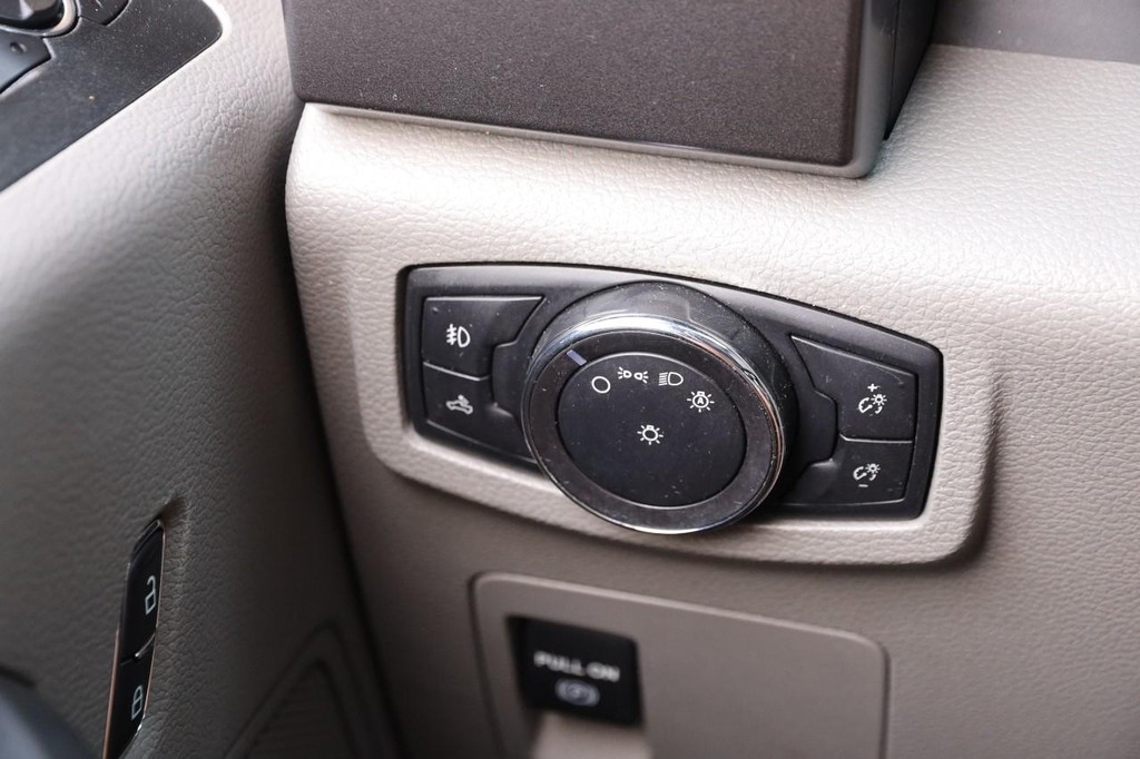 Ford F-150 Vehicle Image 19