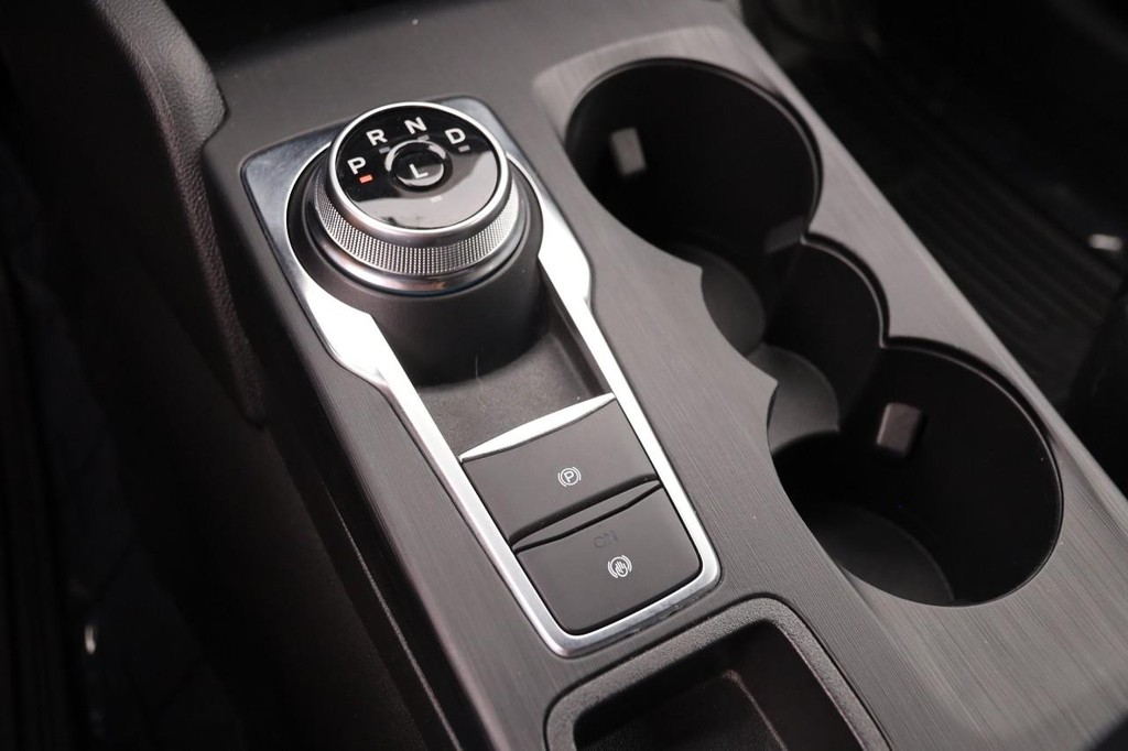 Ford Escape Vehicle Image 19