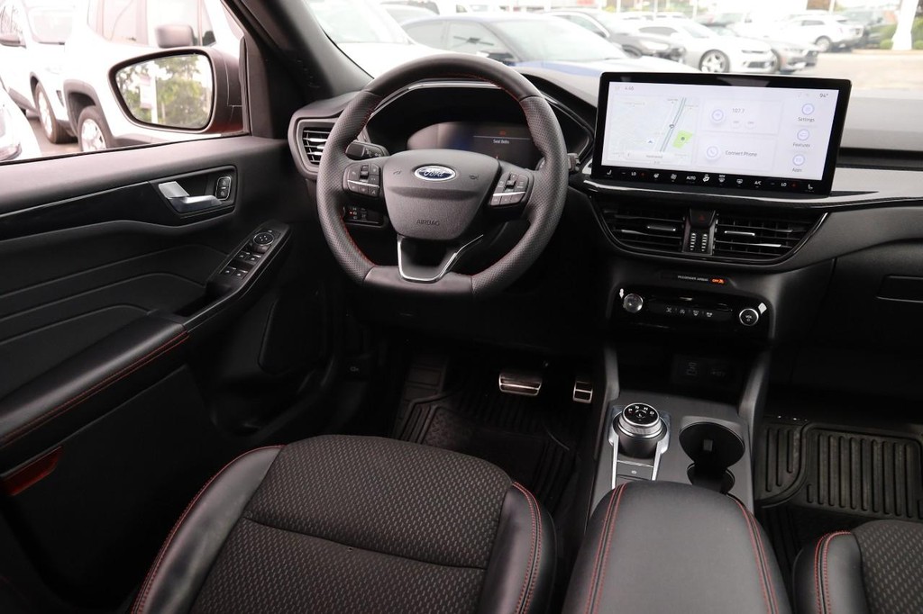 Ford Escape Vehicle Image 22