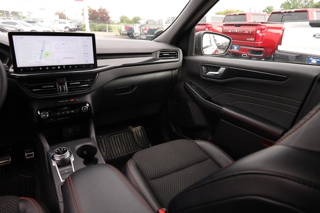 Ford Escape Vehicle Image 25