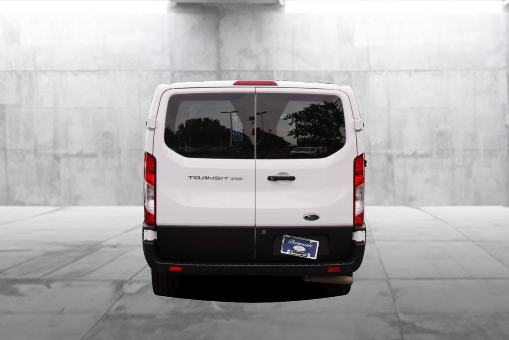 Ford Transit Cargo Van Vehicle Full-screen Gallery Image 6