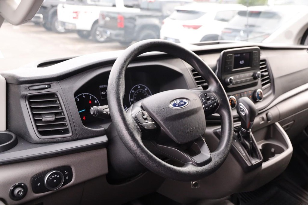 Ford Transit Cargo Van Vehicle Full-screen Gallery Image 19