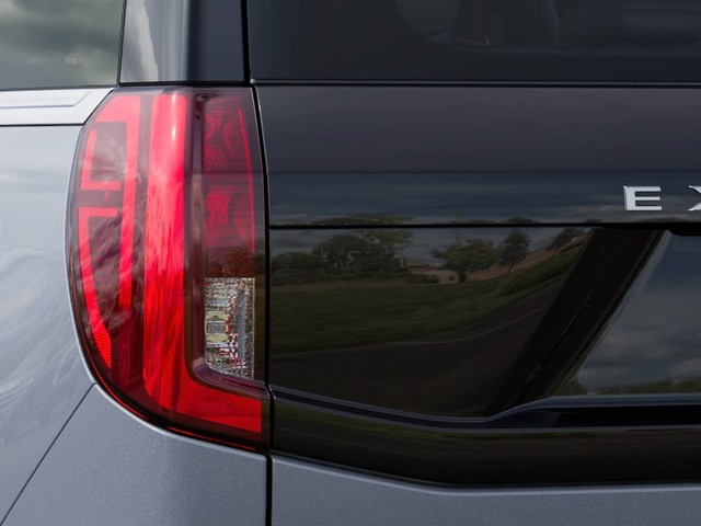 Ford Expedition Vehicle Image 21