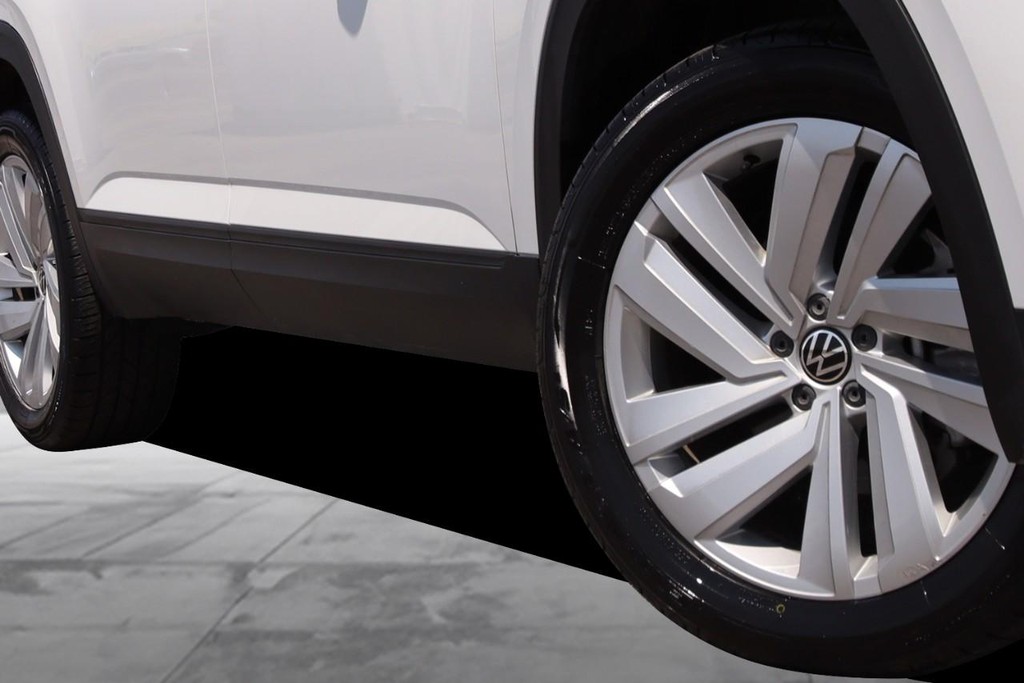 Volkswagen Atlas Cross Sport Vehicle Image 03