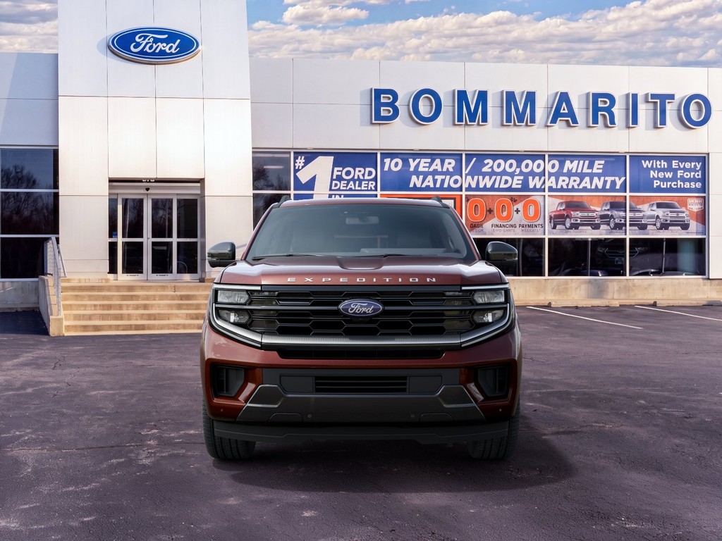 Ford Expedition Max Vehicle Full-screen Gallery Image 3