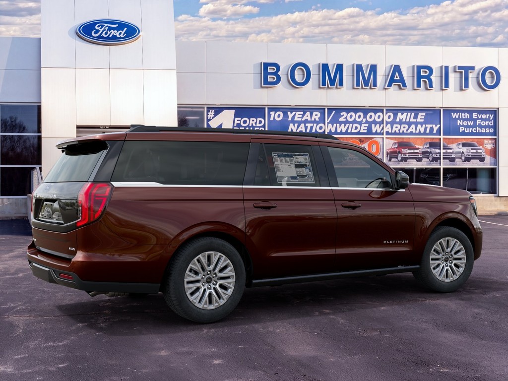 Ford Expedition Max Vehicle Full-screen Gallery Image 6