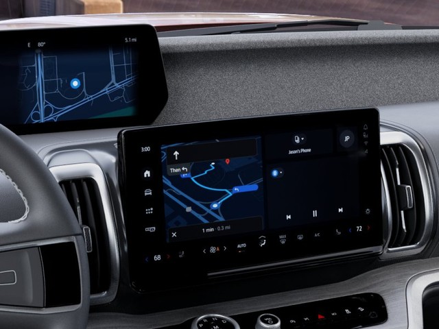 Ford Expedition Max Vehicle Full-screen Gallery Image 14