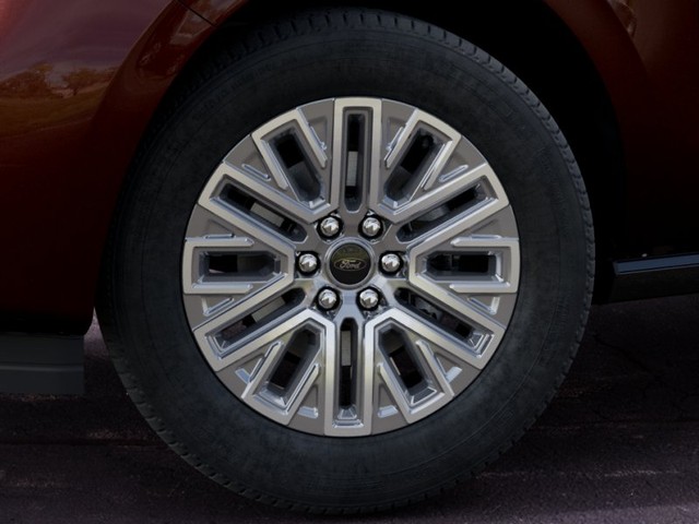 Ford Expedition Max Vehicle Full-screen Gallery Image 19