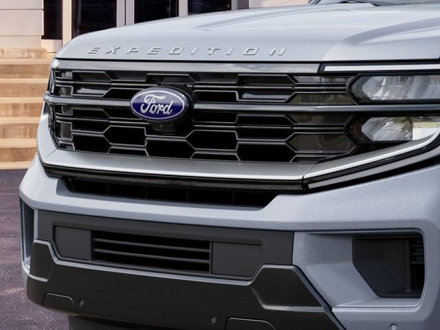Ford Expedition Vehicle Image 17