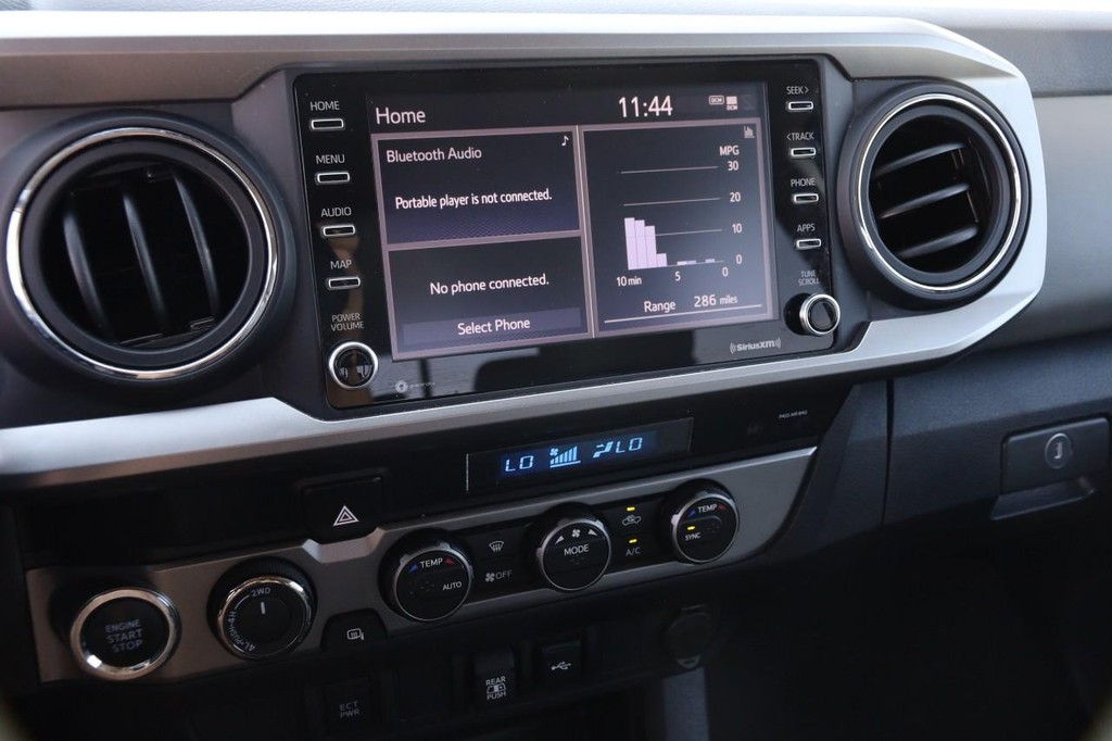 Toyota Tacoma 4WD Vehicle Image 15