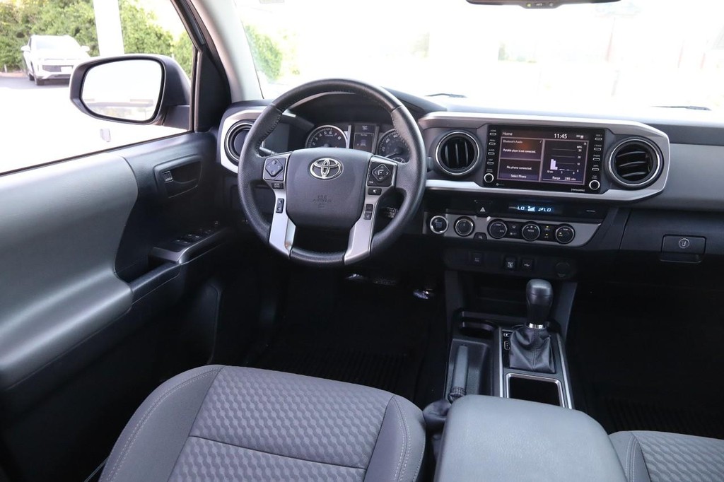 Toyota Tacoma 4WD Vehicle Image 21