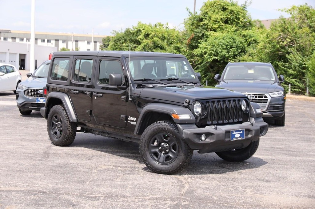 Jeep Wrangler Unlimited Vehicle Image 02