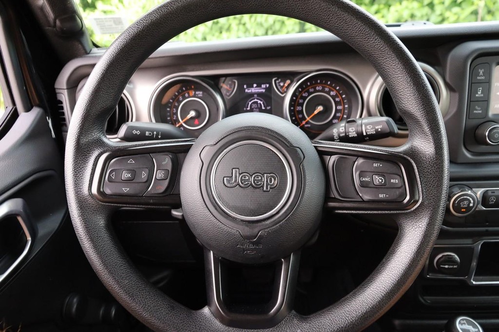 Jeep Wrangler Unlimited Vehicle Image 10