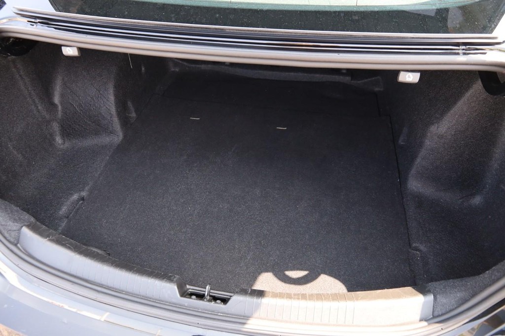 Chevrolet Malibu Vehicle Image 07