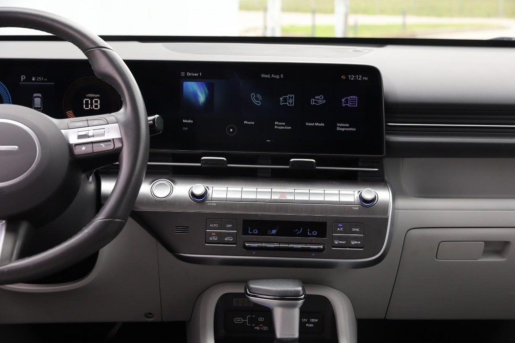 Hyundai Kona Vehicle Image 26