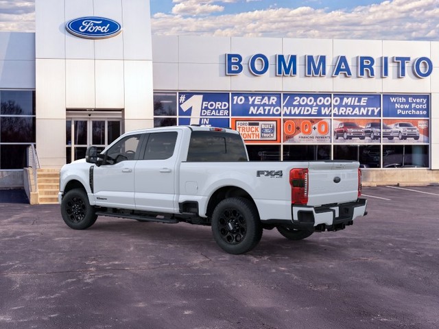 Ford Super Duty F-250 SRW Vehicle Image 04