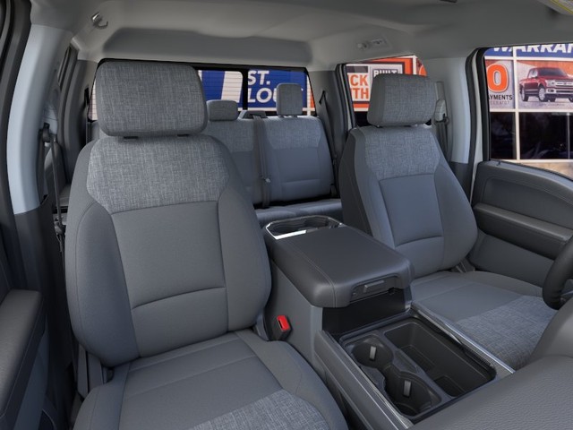 Ford Super Duty F-250 SRW Vehicle Image 10