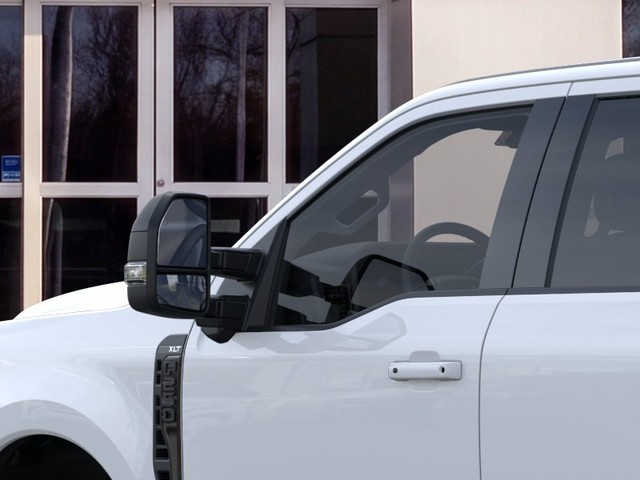 Ford Super Duty F-250 SRW Vehicle Image 20