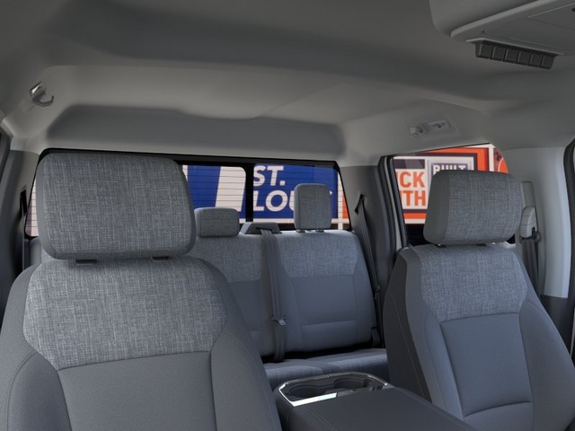 Ford Super Duty F-250 SRW Vehicle Image 22