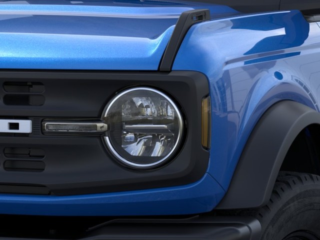 Ford Bronco Vehicle Full-screen Gallery Image 20