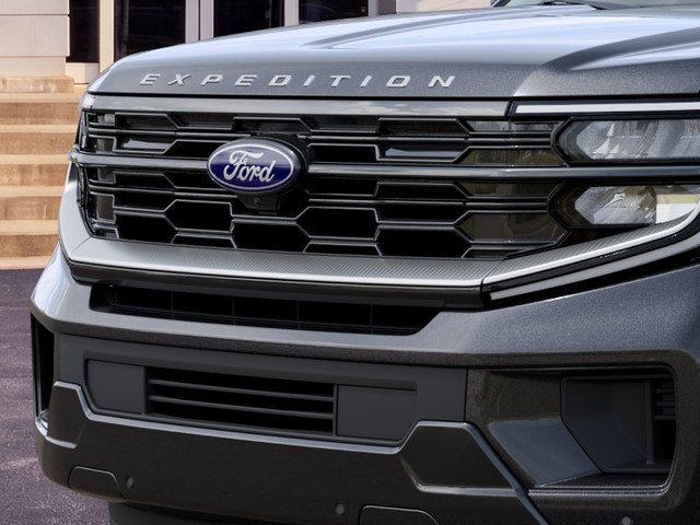 Ford Expedition Max Vehicle Image 17
