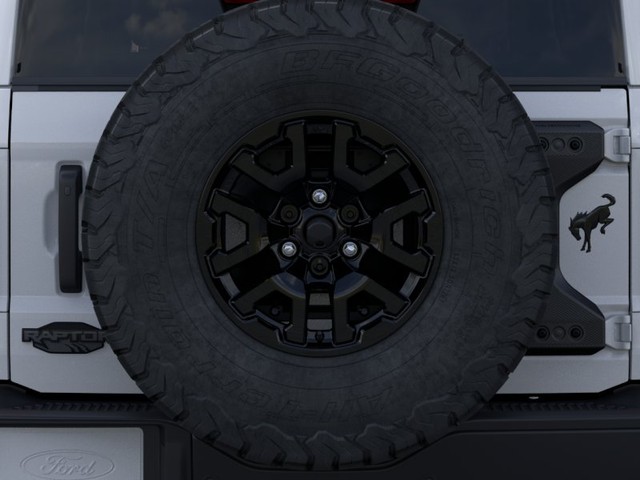 Ford Bronco Vehicle Full-screen Gallery Image 24