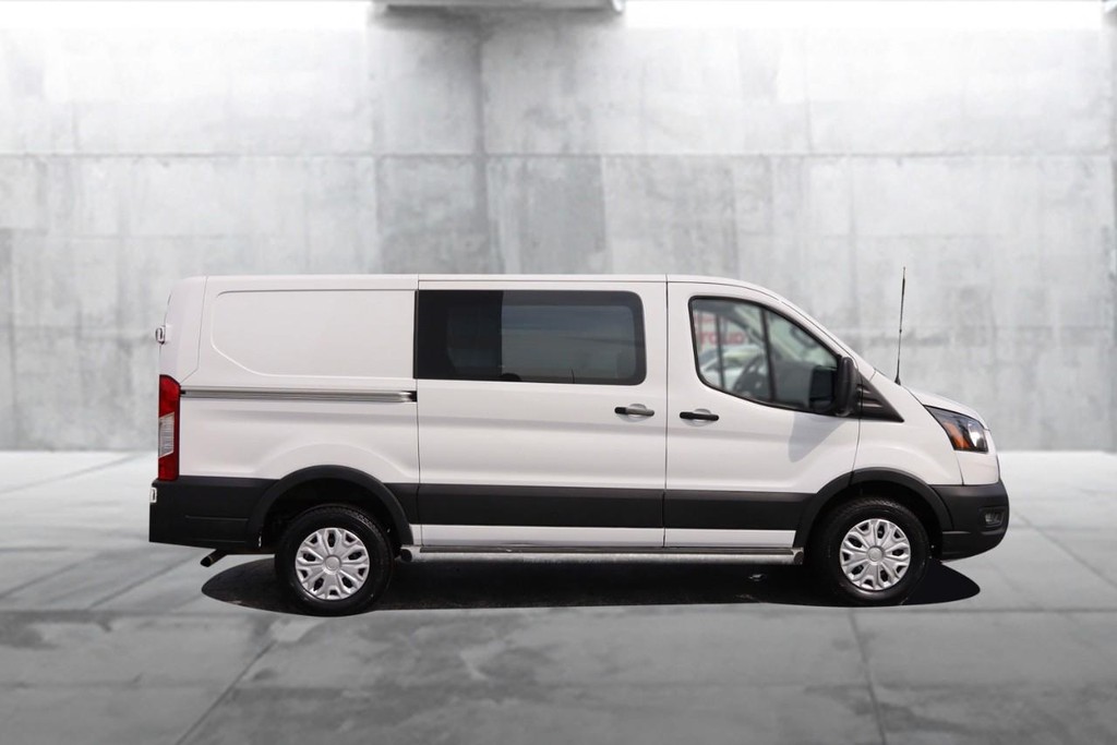 Ford Transit Cargo Van Vehicle Image 06
