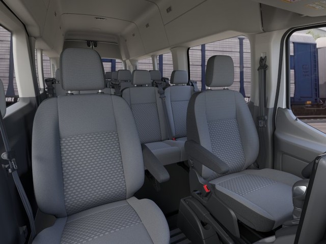 Ford Transit Passenger Wagon Vehicle Full-screen Gallery Image 10
