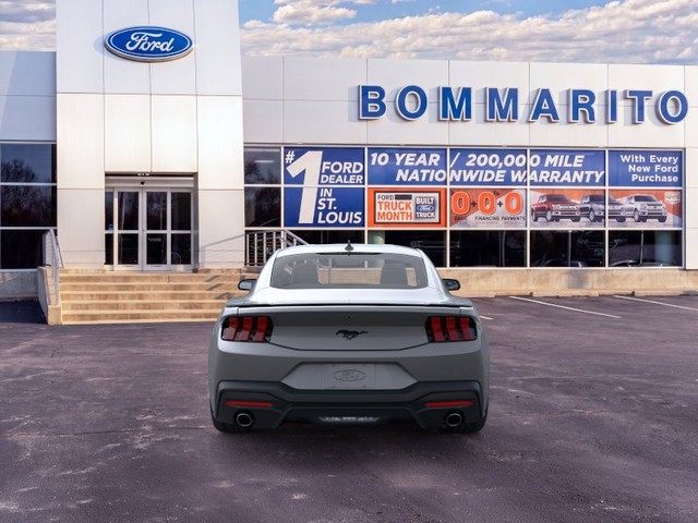 Ford Mustang Vehicle Image 05