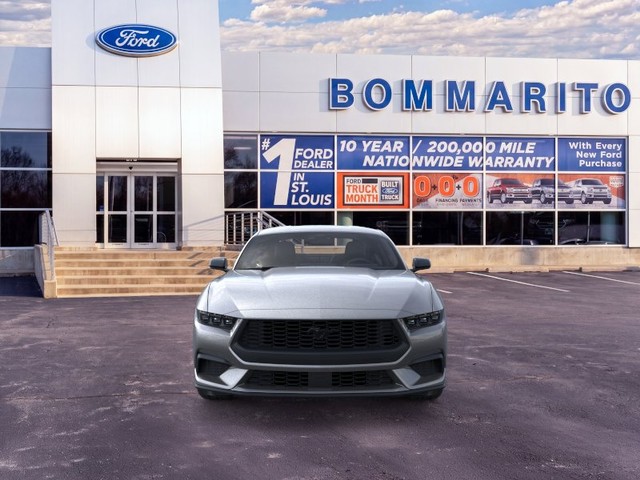 Ford Mustang Vehicle Image 06
