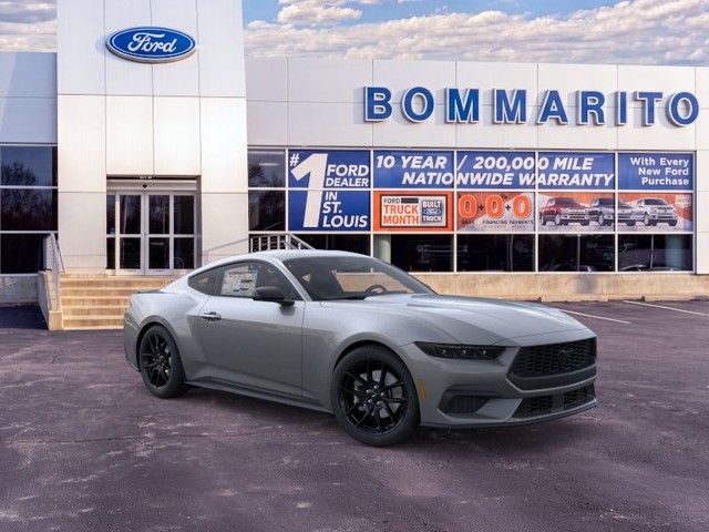 Ford Mustang Vehicle Image 07