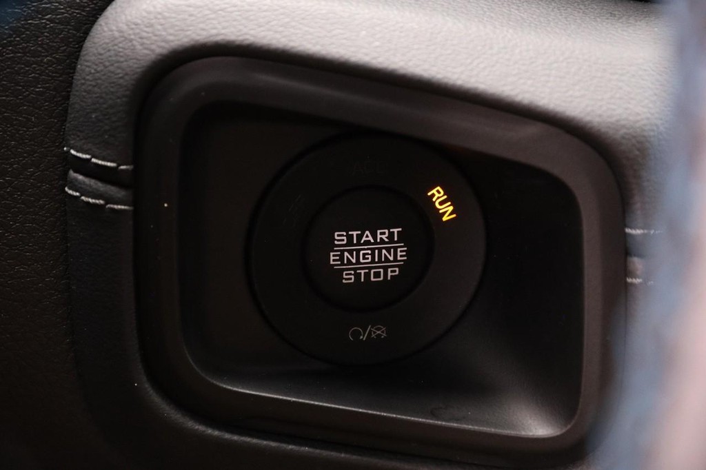 Jeep Wrangler 4xe Vehicle Image 14