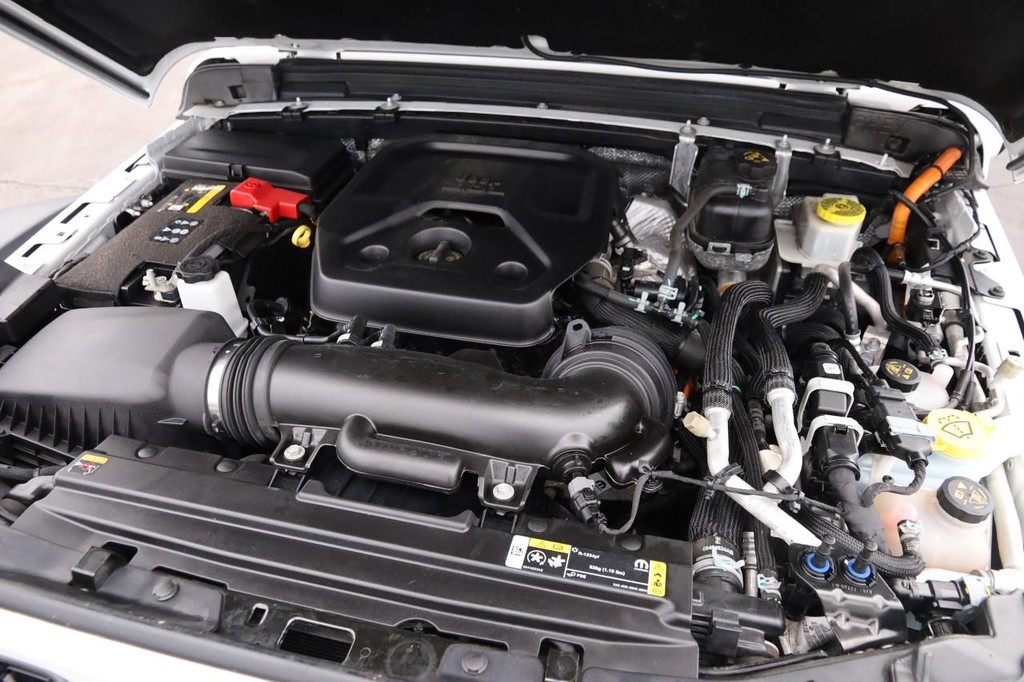 Jeep Wrangler 4xe Vehicle Image 30
