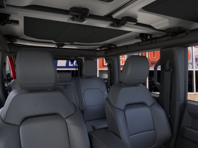 Ford Bronco Vehicle Image 12