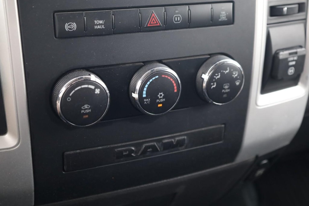 Ram 2500 Vehicle Image 15