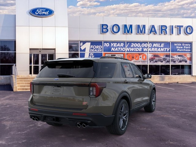Ford Explorer Vehicle Image 08