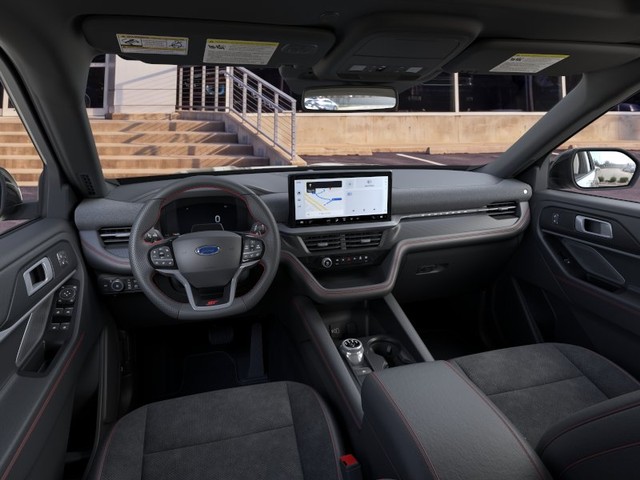 Ford Explorer Vehicle Image 09