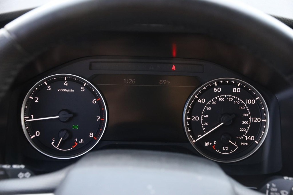 Mitsubishi Outlander Vehicle Image 15