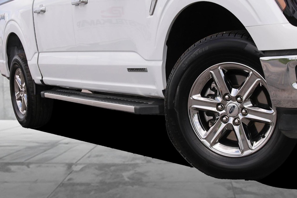 Ford F-150 Vehicle Image 02