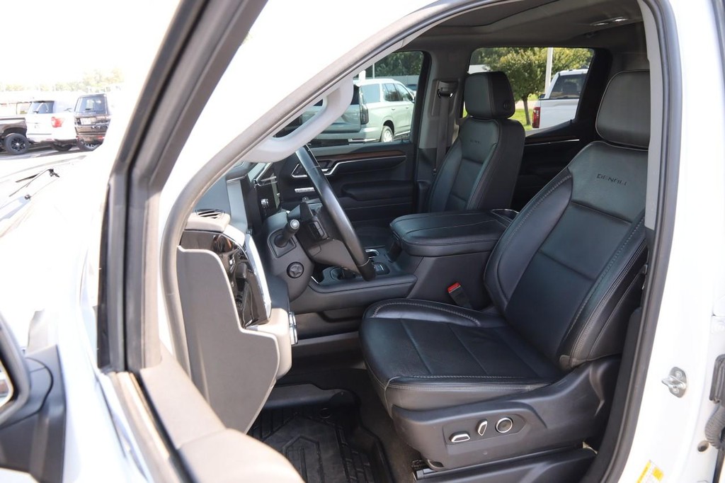GMC Sierra 1500 Vehicle Image 09