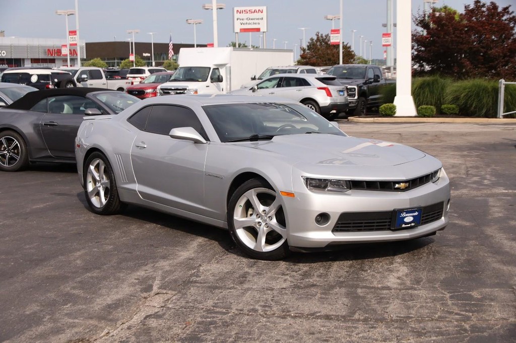 Chevrolet Camaro Vehicle Image 02