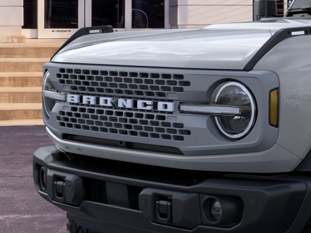 Ford Bronco Vehicle Image 19